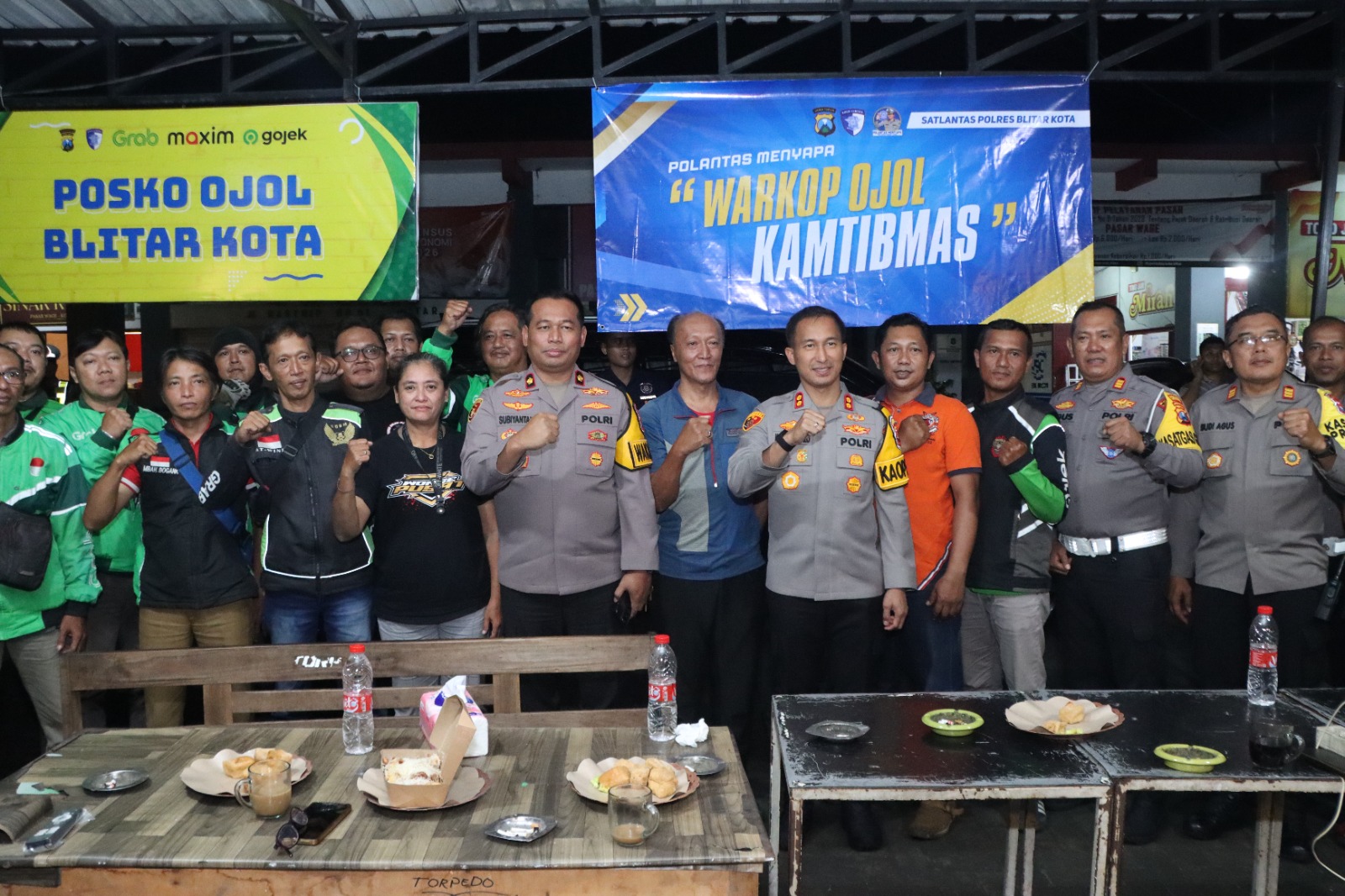 Satlantas Polres Blitar Kota Perkuat Kamtibmas dan Keselamatan Berlalu Lintas Sapa Warkop Ojol