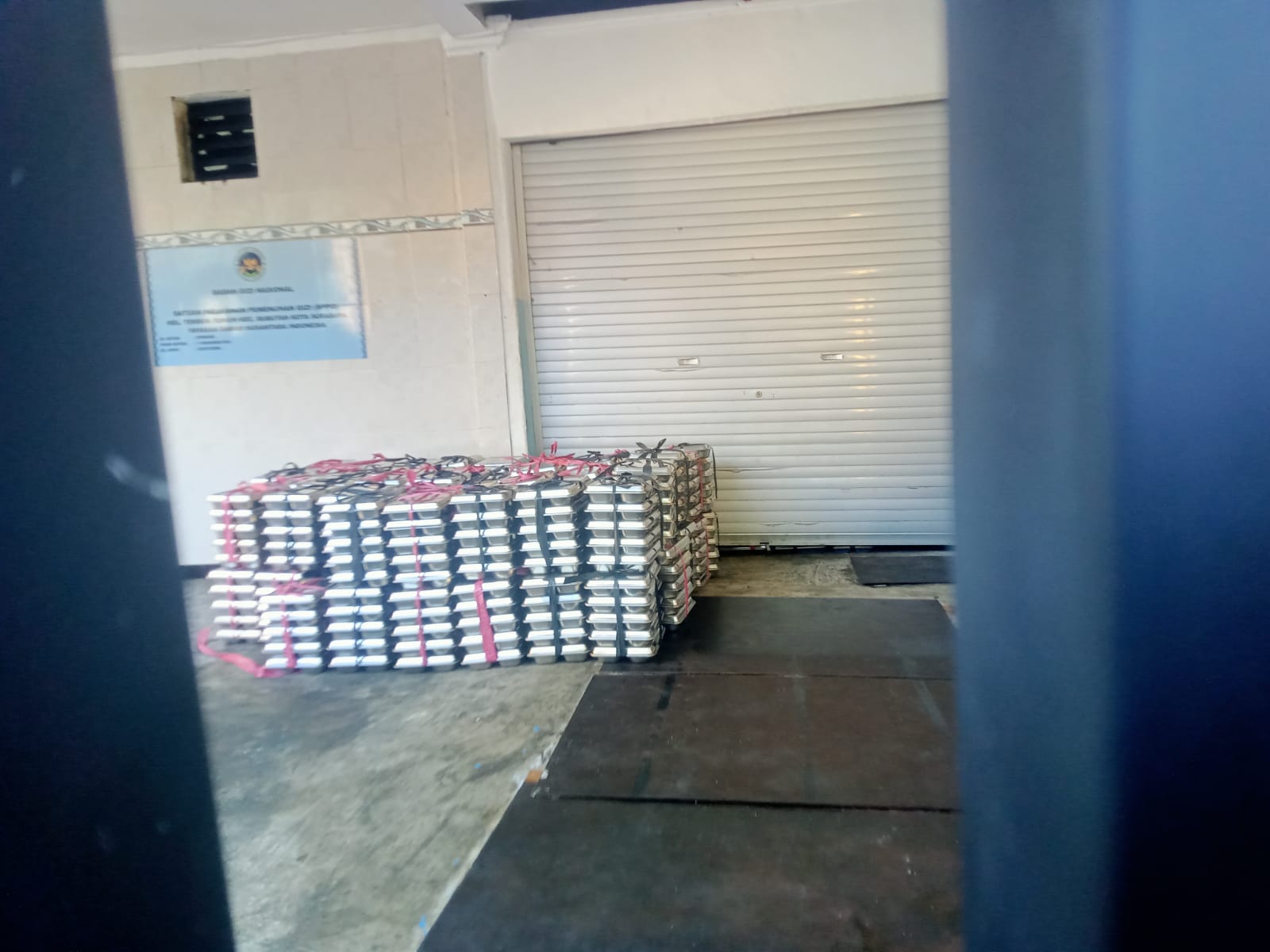 Ratusan Siswa Diduga Keracunan MBG, SPPG Tembok Dukuh Surabaya Tarik Seluruh Makanan