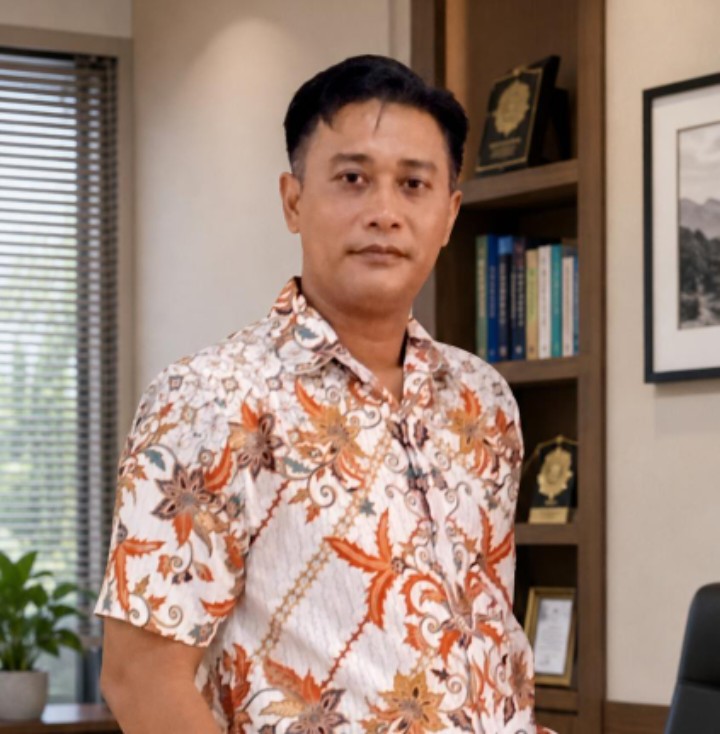 Profil Ruslan Abdul Gani: Wartawan Brata Pos yang Kritis Membongkar Fakta di Banyuwangi