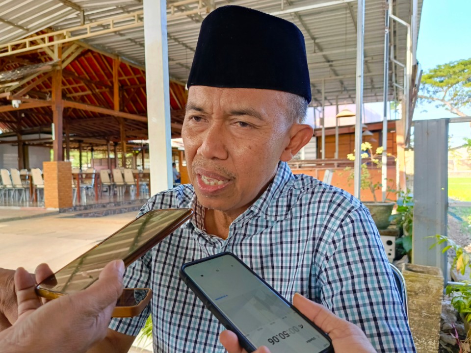 Dari Makam Orang Tua di Blitar, Penulis Ahmad Bahar Sampaikan Pesan Perjuangan Keadilan