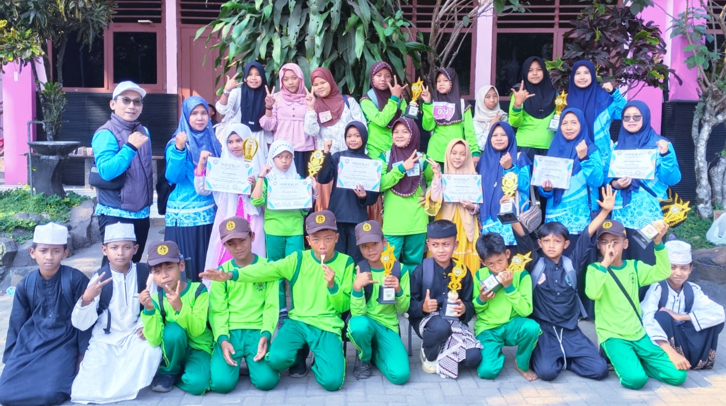 minu-jatirejoyoso-raih-sembilan-piala-porseni-kkm-sukrojen-2026