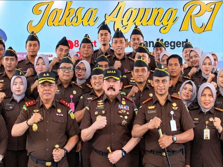 Jaksa Agung Kunjungi Tiga Kejari Malang Raya, Kuatkan Integritas Aparat dan Penegakan Hukum Berhati Nurani